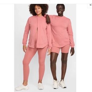 Nike Women's Reversible French Terry Pullover Top (Maternity)